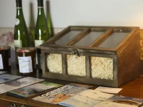 Chambres D'Hotes-Les Chambres De Mado Margencel Bed & Breakfast